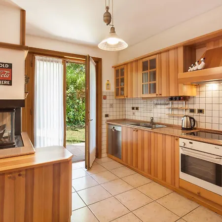 Casa Flora-grande A * Garde