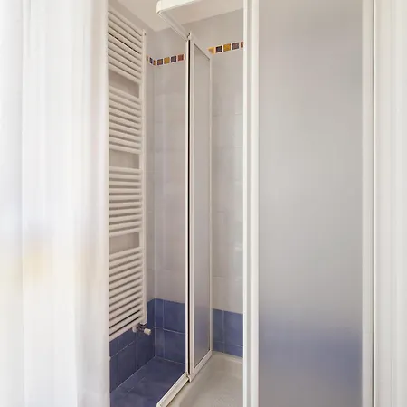 Casa Flora-grande A Appartement *