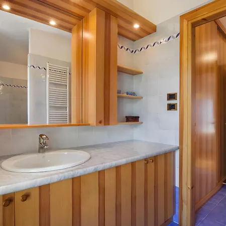 Appartement Casa Flora-grande A Garde