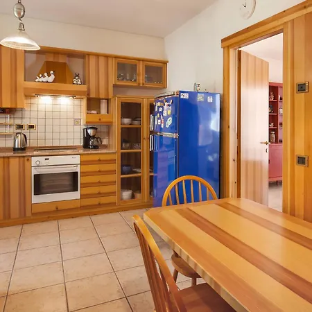 Casa Flora-grande A * Garde